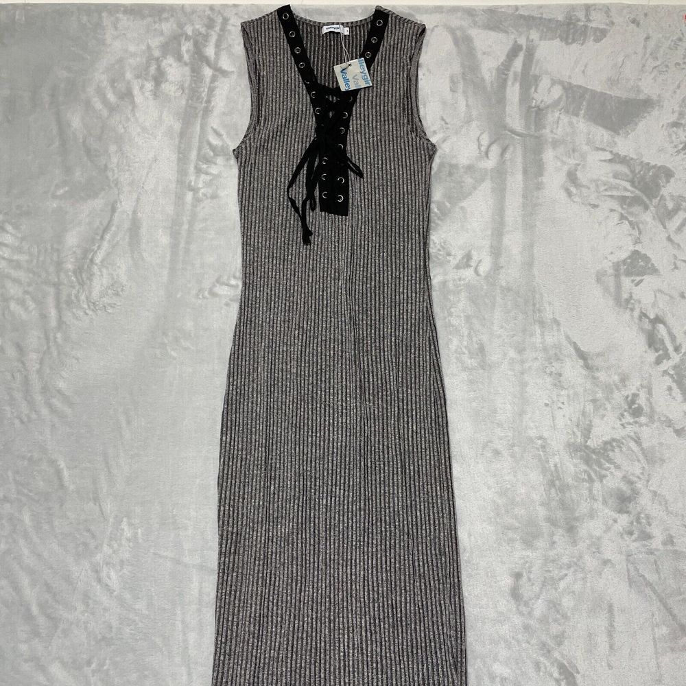 ValleyGirl Dress Small Black/Grey Sleeveless Full Length Tie Front Solid NEW